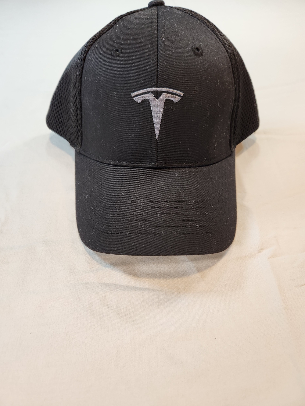 Tesla Black Trucker Hat Adjustable Mesh Back Solid Logo One Size Unisex Adults